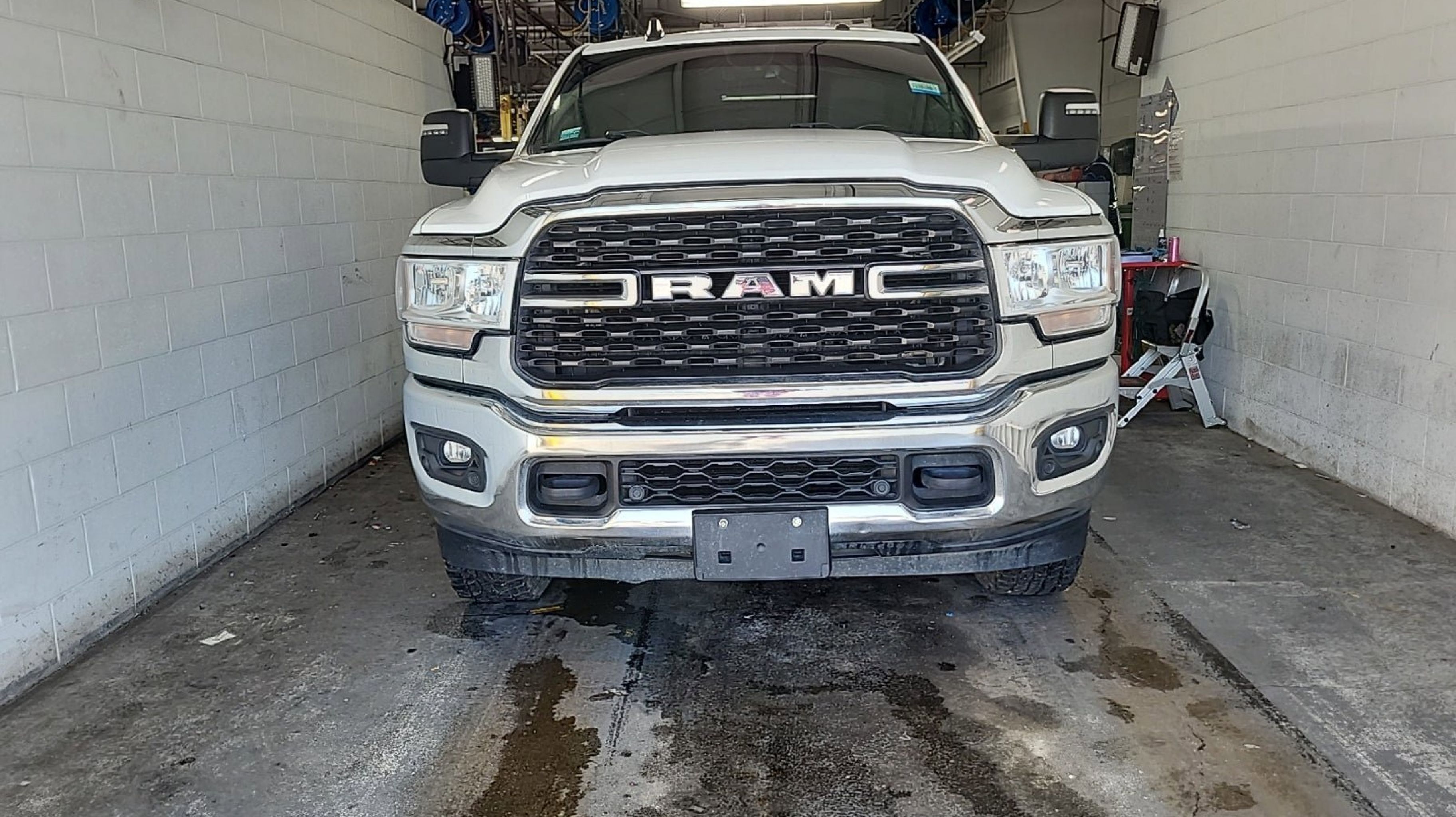 ram ram 2500 pickup 2024 3C6UR5DL8RG233830 image ram ram 2500 pickup 2024 3C6UR5DL8RG233830 image